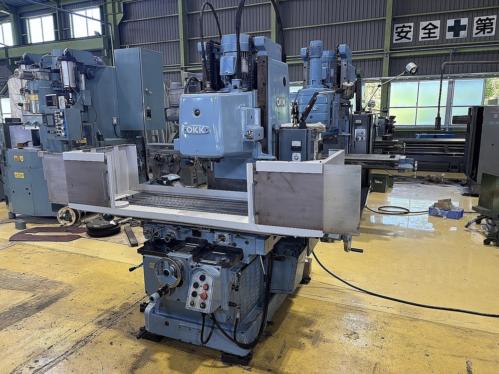 OKK MH-3V Vertical Milling Machine