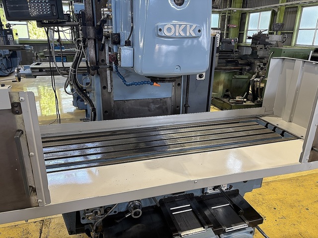 OKK MH-3V Vertical Milling Machine Image 5