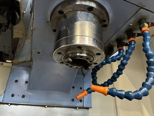SHIZUOKA MACHINE TOOL SSR-550 Vertical Machining Center Image 3