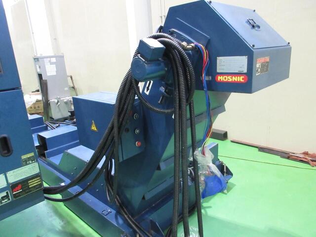 MATSUURA MACHINERY R.PLUS-800 Vertical Machining Center Image 8