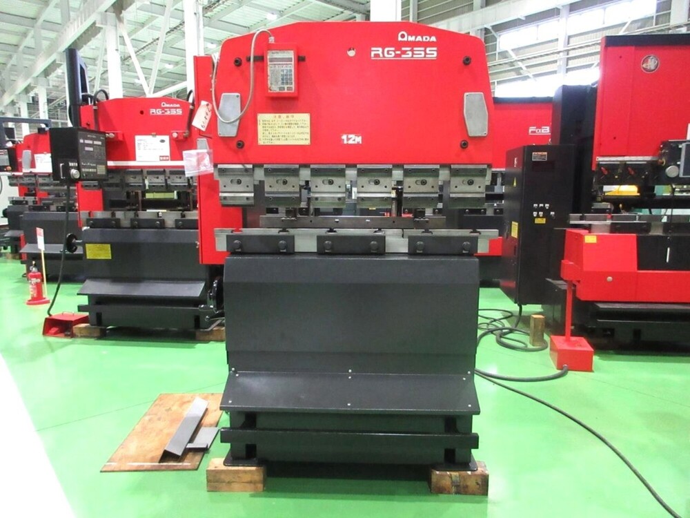 AMADA RG-35S Press Brake/Bender