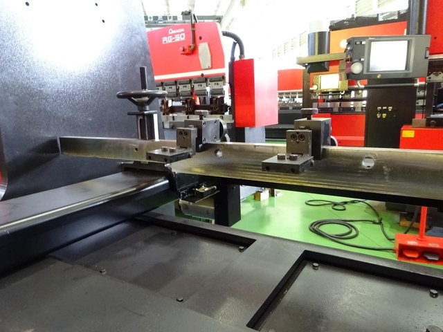AMADA RG-50 Press Brake/Bender Image 7