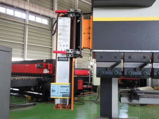 Komatsu Industries PBZ-1252NET Press Brake/Bender Image 7