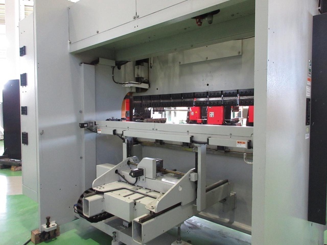 Komatsu Industries PBZ-1252NET Press Brake/Bender Image 8