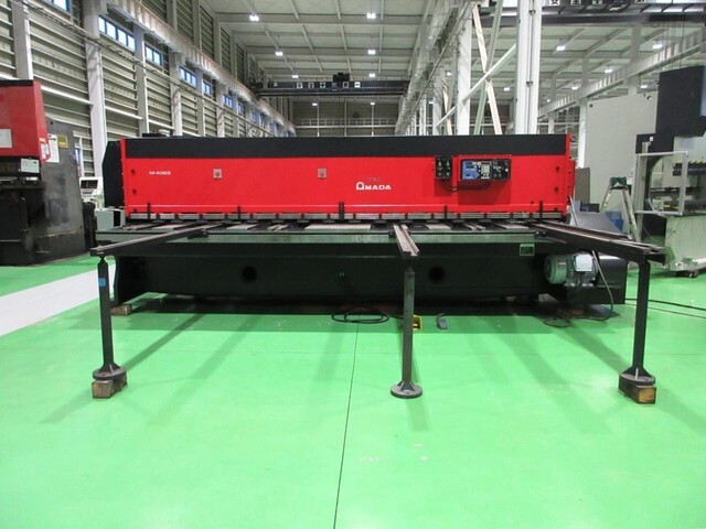 AMADA M-4065 Shearing Machine Image 2