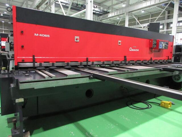 AMADA M-4065 Shearing Machine Image 7