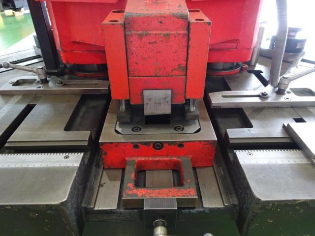 AMADA CSW-250 Corner Shear Image 7