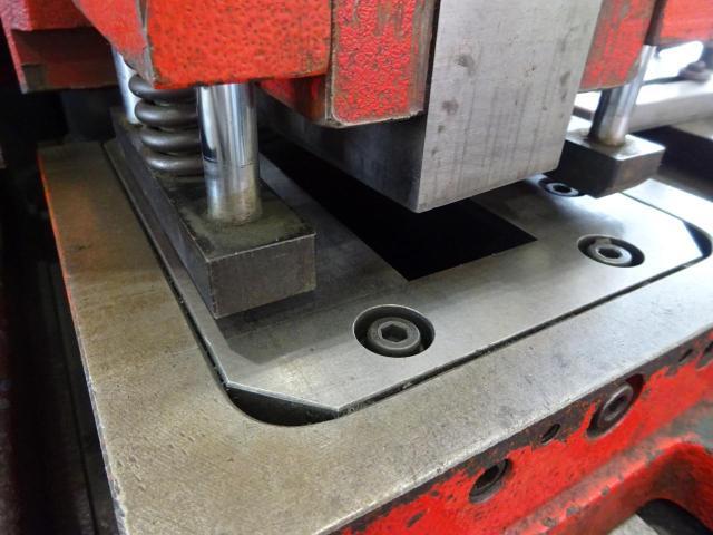 AMADA CSW-250 Corner Shear Image 8