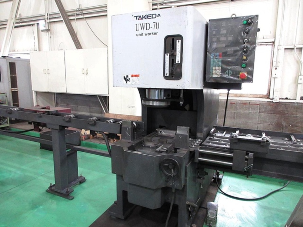 TAKEDA MACHINERY UWD-70 Punch Press
