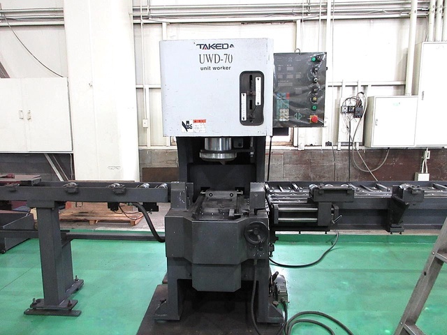 TAKEDA MACHINERY UWD-70 Punch Press Image 2