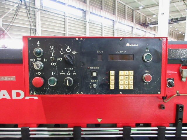 アマダ M-1245 シャーリング の画像 4枚目