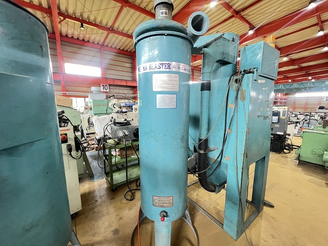 Fuji Manufacturing SGK-4LD302 Blast Machine Image 4