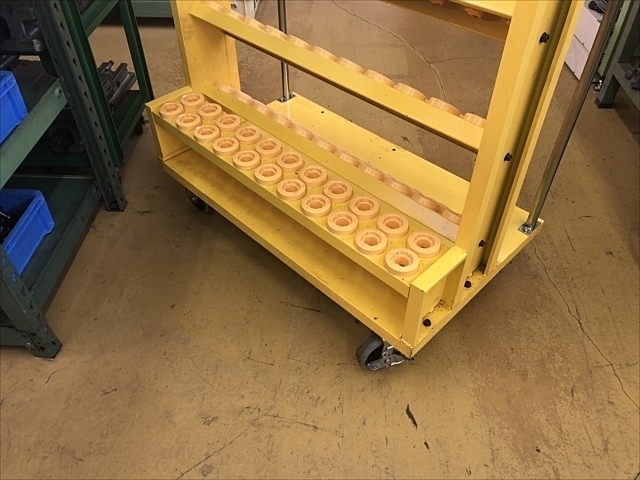 KENNAMETAL  Tool Rack Image 4