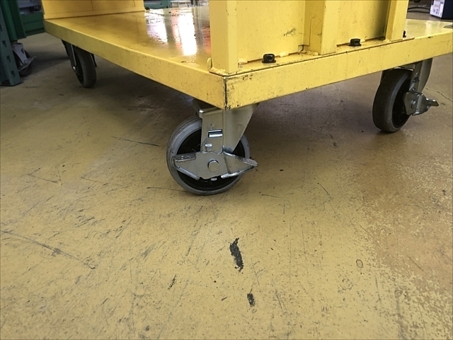 KENNAMETAL  Tool Rack Image 5