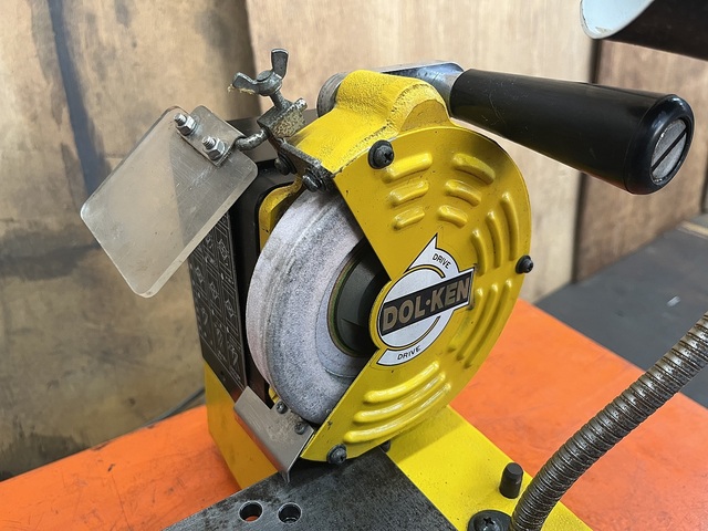 CGK DOL-KEN Tool Grinder Image 2