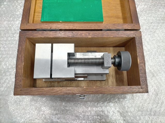 JAM L50 Vice Image 1