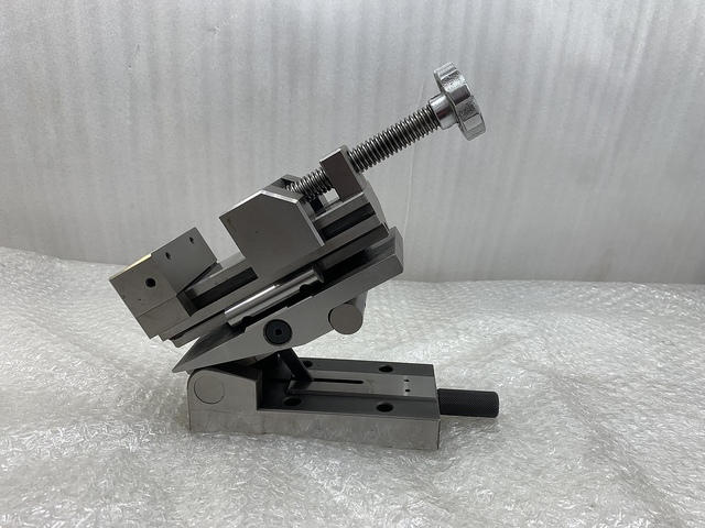 JAM V-100 Vice Image 2