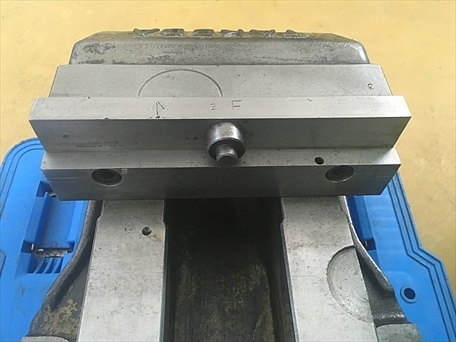 TAKEDA MACHINE TOOLS TK-200HVS Vice Image 4