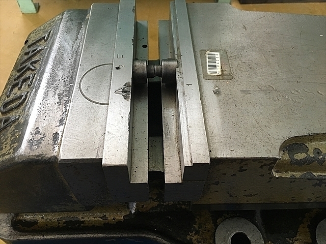 TAKEDA MACHINE TOOLS TK-200HVS Vice Image 7