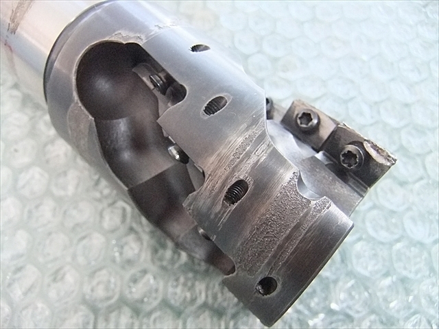 OSG F3038B 50×SS42×3 End Mill Image 4