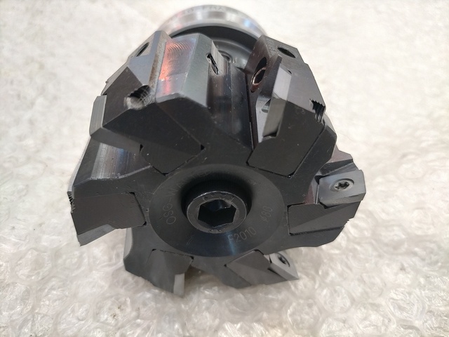 OSG-WALTER F2010 Φ80 Milling Cutter Image 2
