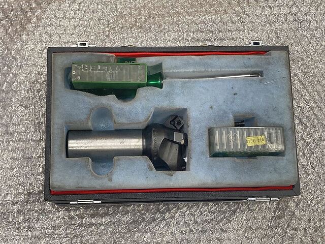 OSG-WALTER F2033 Milling Cutter Image 1