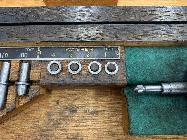 PEACOCK B7515 Cylinder Image 2