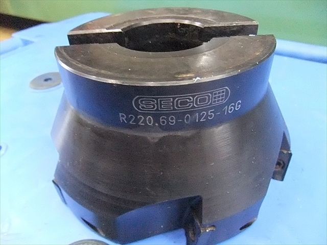 SECO TOOL R220.69-0125-16G Milling Cutter Image 5
