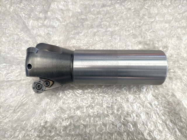 WALTER(ワルター) F2234-100019 Φ63 R8 Milling Cutter Image 1
