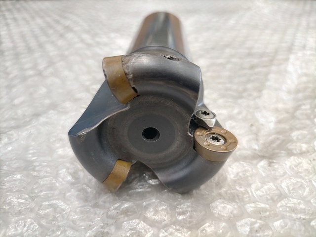 WALTER(ワルター) F2234-100019 Φ63 R8 Milling Cutter Image 2