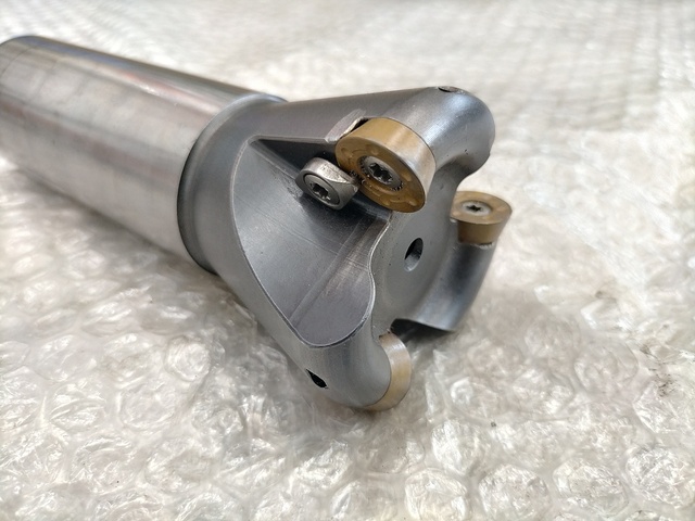 WALTER(ワルター) F2234-100019 Φ63 R8 Milling Cutter Image 3