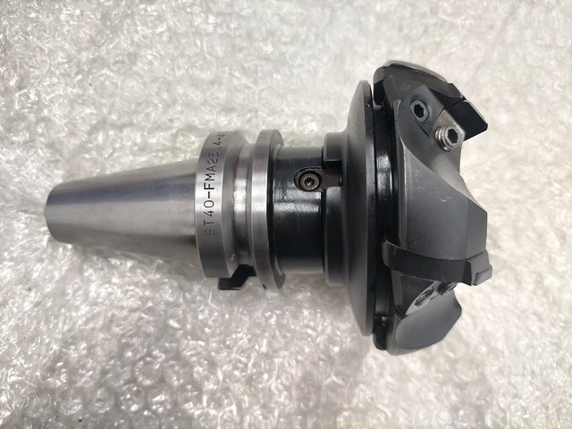 WIDIA Φ80-R-5 フライスカッター の画像 1枚目