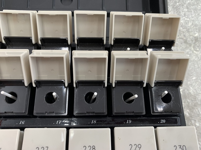 EISEN EC-2A Pin Image 3