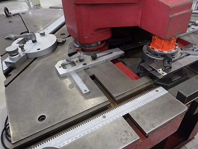 AMADA CSW-250 Corner Shear Image 5