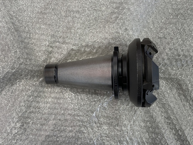 イゲタロイ FPG100R Milling Cutter Image 1