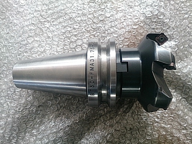 イスカル F45ST-D100-I Milling Cutter Image 1