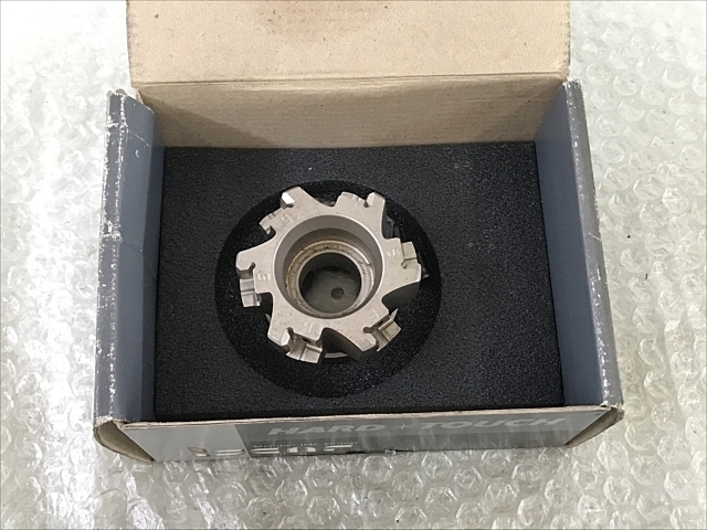 イスカル F90LN D063-06-22-R-N11 Milling Cutter Image 1