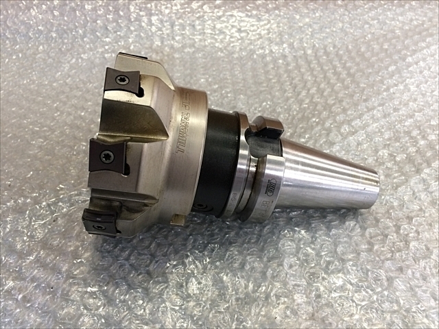 イスカル F90LND100-08-31.75-R-N15 Milling Cutter Image 1