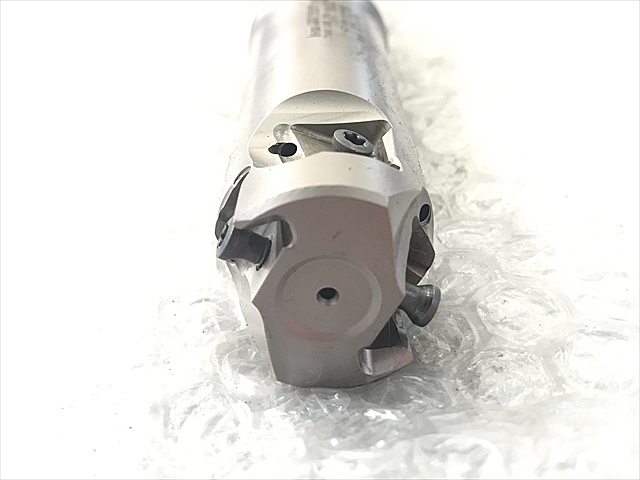 イスカル T490 LNK D32-24-2-C32-13 Milling Cutter Image 4