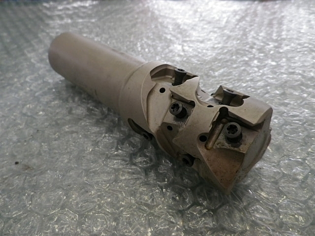 イスカル T490 LNK-D40-48-3-C32-13 Milling Cutter Image 3