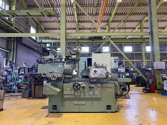 オークマ GI-20M 内面研削盤 の画像 1枚目