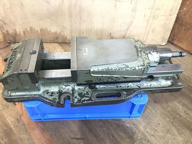 TAKEDA MACHINE TOOLS TK-150HVS Vice Image 1