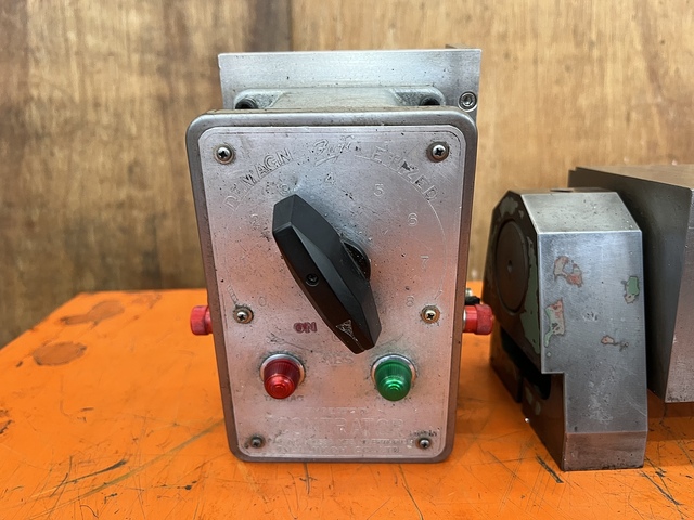 KANETEC KEZ-1225ⅡM Magnet Chuck Image 2