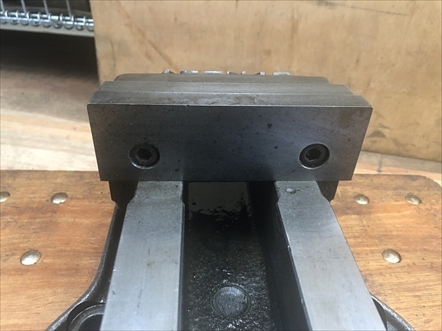 TAKEDA MACHINE TOOLS TK-150HVS Vice Image 3