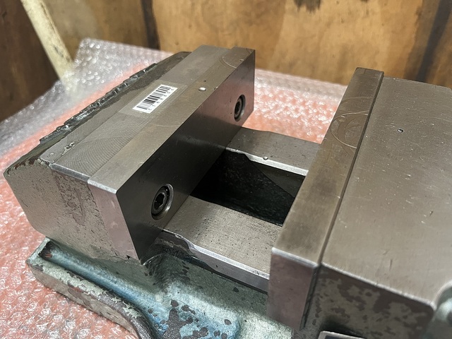 TAKEDA MACHINE TOOLS TK-150HVS Vice Image 2