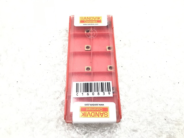 サンドビック 880-02 02 04H-C-LM インサート・チップ の画像 1枚目