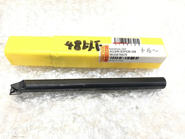 サンドビック A12M-STFCR09 バイト の画像 1枚目