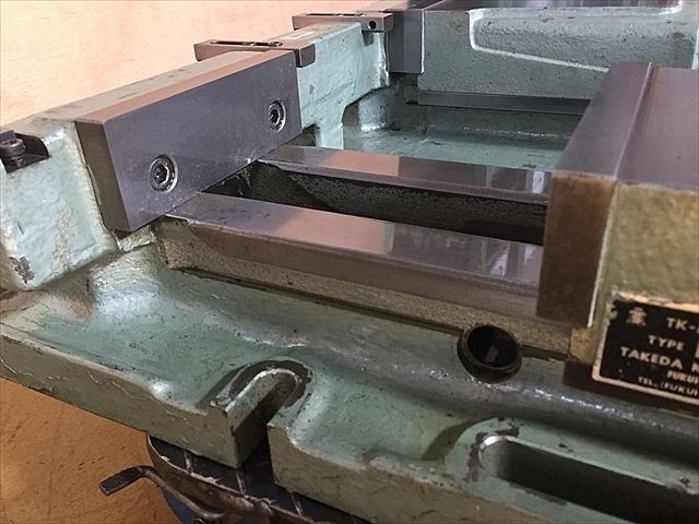 TAKEDA MACHINE TOOLS TK-150HVS Vice Image 4