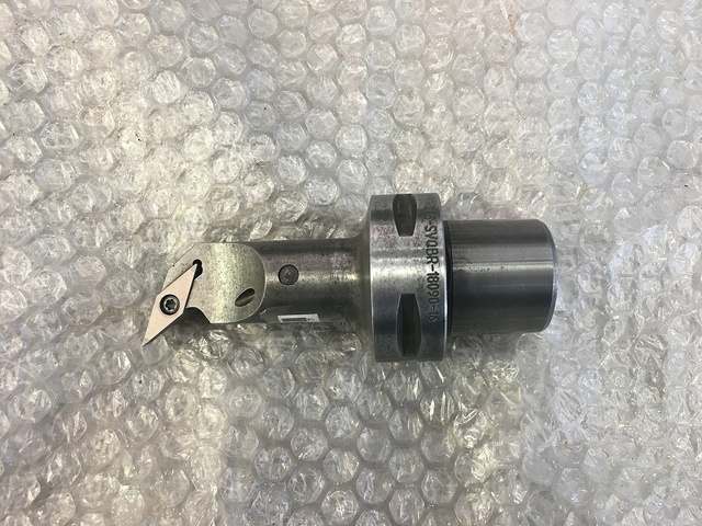 サンドビック C5-SVQBR-18090-16 その他ツールホルダ関連 の画像 1枚目