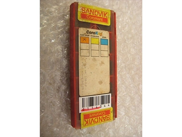 SANDVIK R245-12T3E-KL Insert Chip Image 1